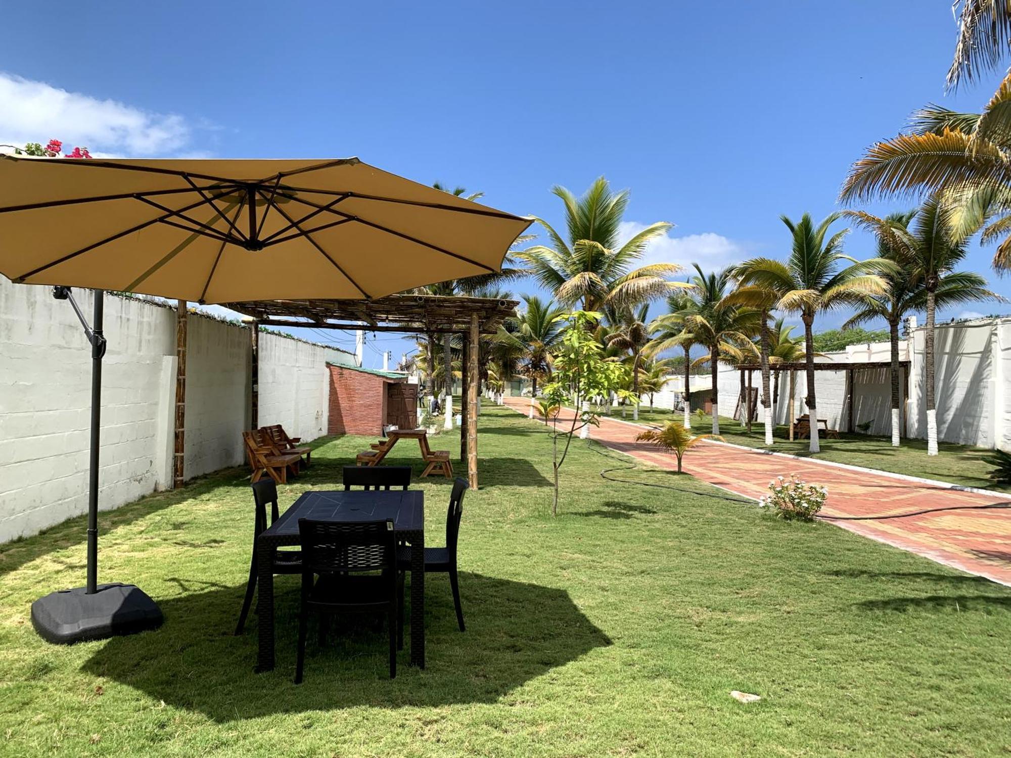 Hotel La Mar Playas Exterior foto